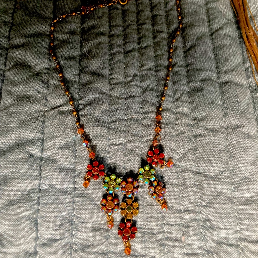 Swarovski gemstone. Picture does not do it justice. Just beautiful necklace